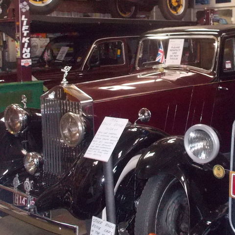 Vintage Fun Hire Cars - Winery Find 2