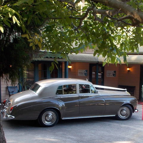Vintage Fun Hire Cars - Winery Find 4
