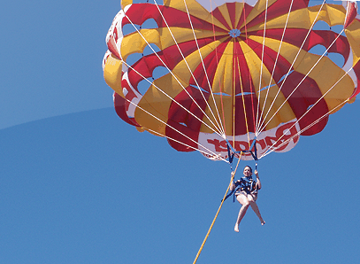 Parasailing at Mill Point - Winery Find
