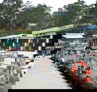 Clyde River Houseboats - Winery Find