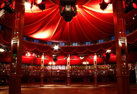 Wonderland Under The Melbourne Star - Winery Find 2