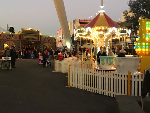 Wonderland Under The Melbourne Star - Winery Find 3