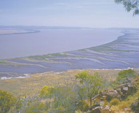 Five Rivers Lookout - Winery Find 0