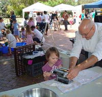 Subi Farmers Market - Winery Find