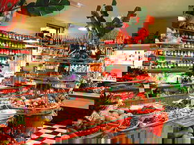 The Organic Market & Cafe - Winery Find 0