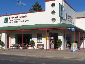 Yorke Peninsula Visitor Information Centre - Minlaton - Winery Find 0