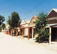 Old Tailem Town Pioneer Village - Winery Find