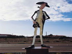 Tanderra Craft Village - Winery Find 0