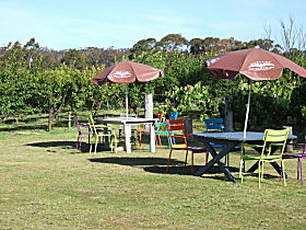 Cerise Brook Orchard & Family Golf - Winery Find 0