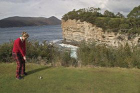 Tasman Golf Club - Winery Find 0