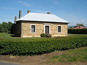 Oatlands Court House - Winery Find 0