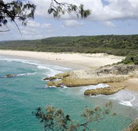 Main Beach North Stradbroke Island - Winery Find