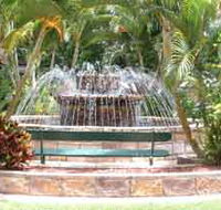 Bauer and Wiles Memorial Fountain - Winery Find