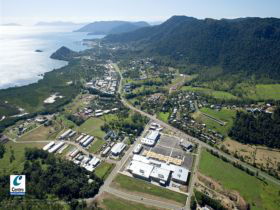 Centro Whitsunday Shopping Centre - Winery Find 0
