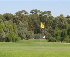 Mildura Golf Resort - Winery Find 0