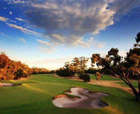 The Metropolitan Golf Club - Winery Find 0