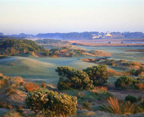 Thirteenth Beach Golf Links - Winery Find 0