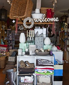 Beachouse Gifts - Winery Find 0