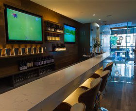 Golf In The City - Winery Find 0