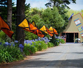 Oakdene Vineyards Restaurant And Cellar Door - Winery Find 0