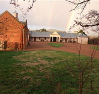 Hume and Hovell Walking Track - Winery Find