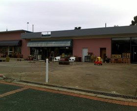 Ross Relics Yass - Winery Find 0