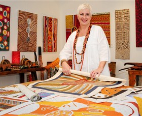 Bouddi Gallery - Contemporary Aboriginal Art - Winery Find 0