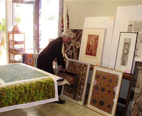 Bouddi Gallery - Contemporary Aboriginal Art - Winery Find 4