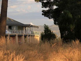 Glenelg Golf Club And Pinehill Bistro - Winery Find 0