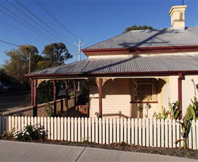 Former Customs Officers Residence - Winery Find 1