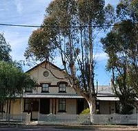 Euston Courthouse - Winery Find