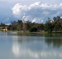 Gum Bend Lake - Winery Find