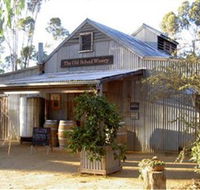 The Old School Winery and Pottery - Winery Find