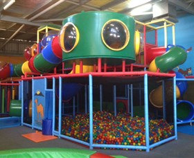 Kidzoo Playhouse Cafe - Winery Find 0