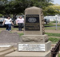 Historical Cemetery Moree - Winery Find