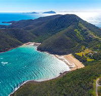 Basil Bay on Keswick Island - Winery Find