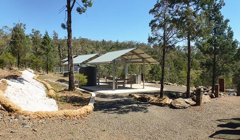 Wagun Picnic Area - Winery Find 2