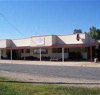 Brocklesby Hotel - Winery Find