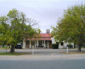 Round Hill Hotel - Winery Find 0