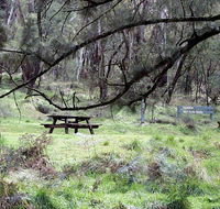 Fourth Crossing picnic area - Winery Find