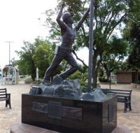 Miners Memorial Statue - Winery Find