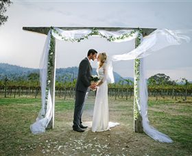 Amulet Vineyard And Beechworth Cider - Winery Find 1