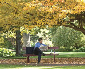 Albury Botanic Gardens - Winery Find 2