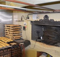 Holbrook Bakery - Winery Find