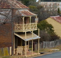 Village walking track - Winery Find