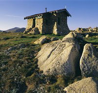 Kosciuszko National Park - Charlottes Pass to Snowy River - Winery Find