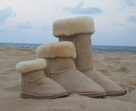 Blue Mountains Ugg Boots - Winery Find 0