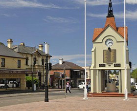 Mittagong Antiques Centre - Winery Find 1