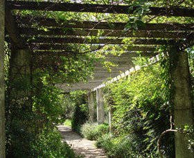 Sturt Craft Centre - Winery Find 1