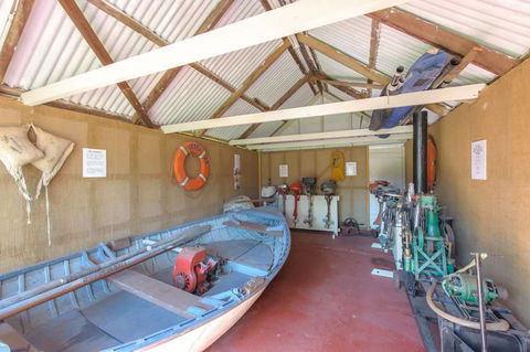 Mid North Coast Maritime Museum - Winery Find 6